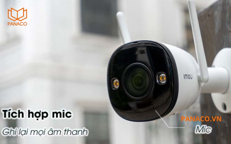 Camera F22FP được trang bị micro ở mặt trước