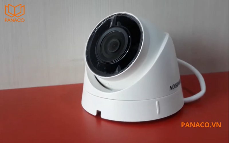 Camera hikvision bán cầu hồng ngoại DS-2CD1323G0-IUF