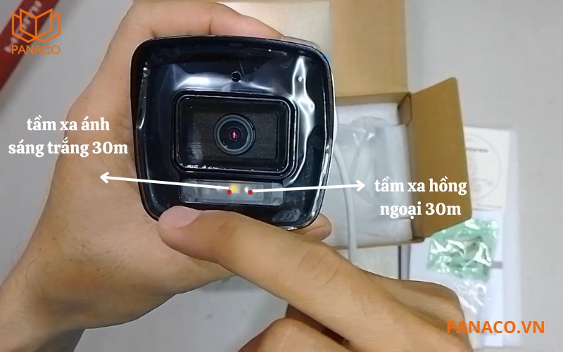 Camera quan sát hoạt động tốt trong cả điều kiện ban ngày lẫn ban đêm