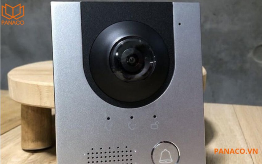 Mắt camera trên nút nhấn chuông cửa IP Dahua đạt độ phân giải 2.0MP CMOS, 