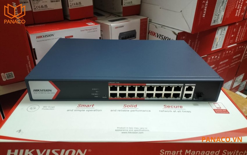 DS-3E1318P-EI/M sử dụng vỏ kim loại chắc chắn