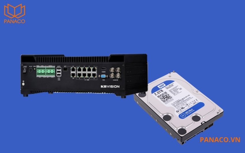 KX-F8308TN được trang bị sẵn một ổ cứng 2TB