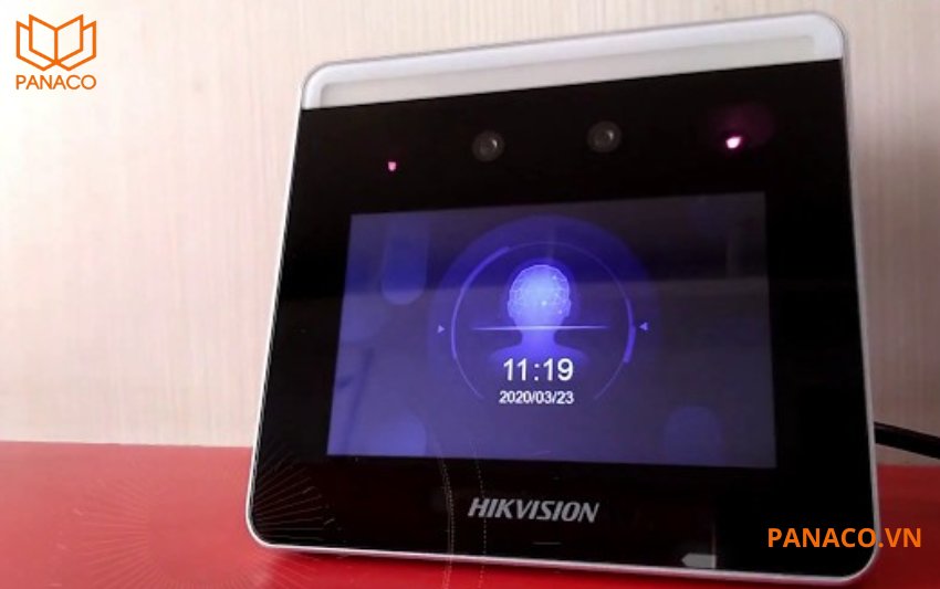 Máy chấm công nhận diện khuôn mặt HIKVISION DS-K1T331