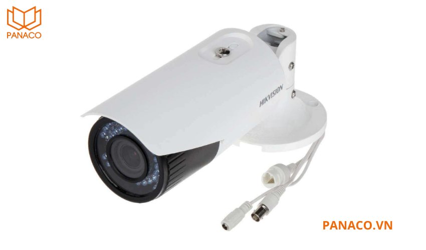 Nguồn cấp cho camera IP Poe DS-2CD2621G0-IZS cũng rất linh hoạt