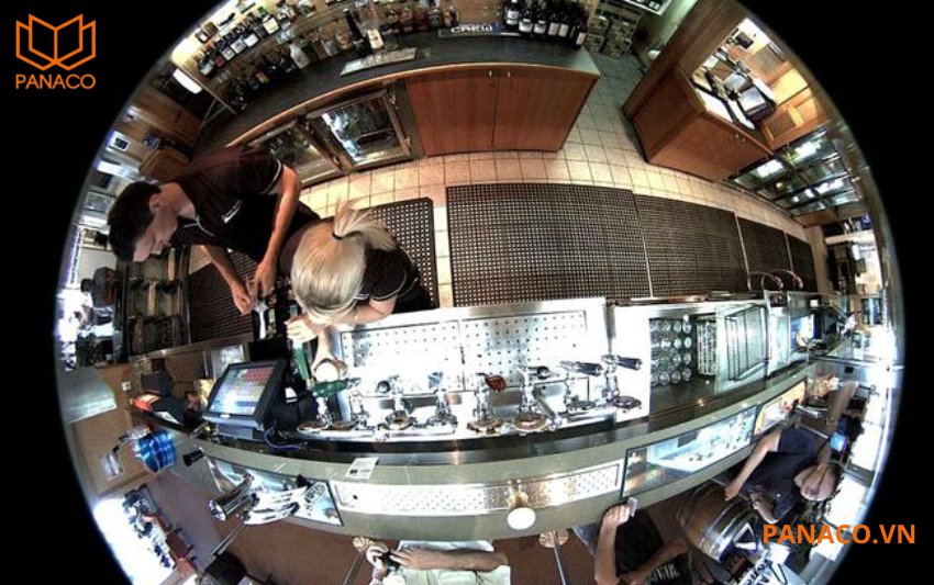 Ống kính thu nhận hình ảnh với góc nhìn cực rộng, lên tới 180 độ