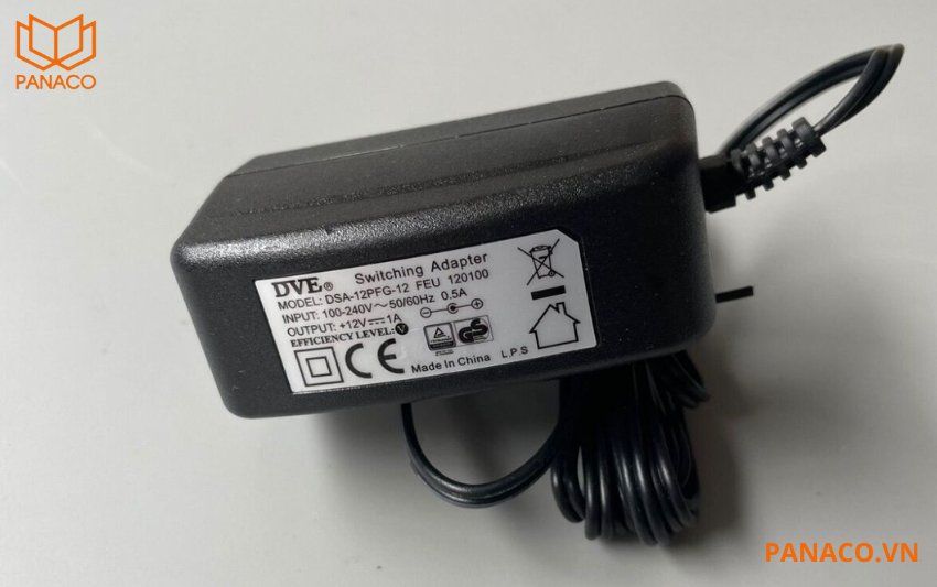 Thiết bị hỗ trợ đầu vào từ 100V đến 240V AC với tần số 50/60Hz