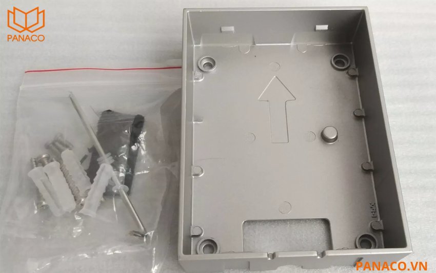 Trọn bộ box âm tường nút nhấn chuông cửa Dahua VTM114 gồm có