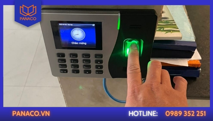 Công trình lắp máy chấm công tại Tòa nhà KDC – Gò Vấp