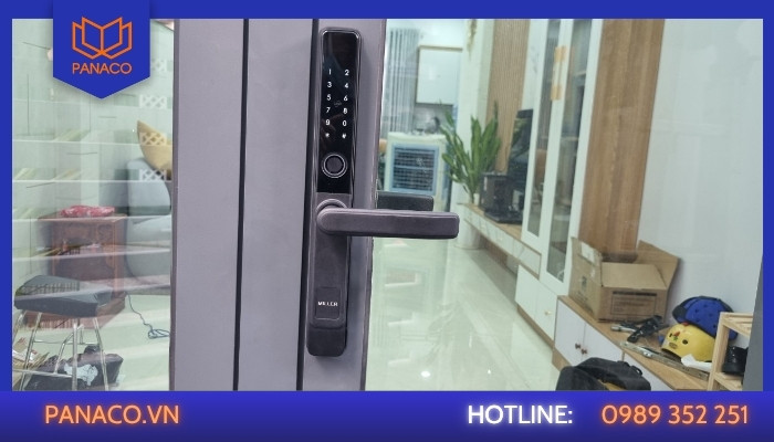 Dự án lắp khóa vân tay cho nhà anh Vũ Linh tại Quận 2