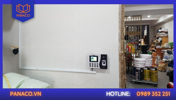 Lắp máy chấm công cho chị Thanh Vân tại 606_67 Đường 3 Tháng 2, Quận 10
