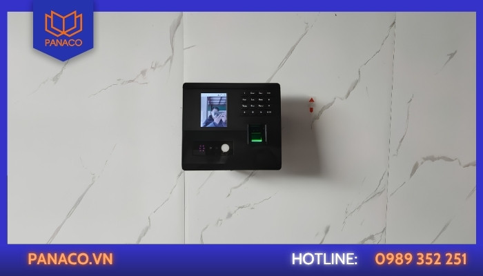 Lắp máy chấm công tại Trung tâm Ngoại ngữ Phương Nam – Bình Tân