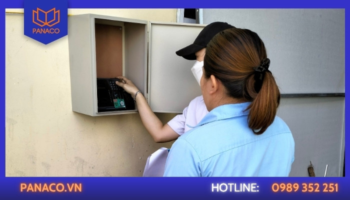 Lắp máy chấm công tại nhà xưởng công ty may – Bình Chánh