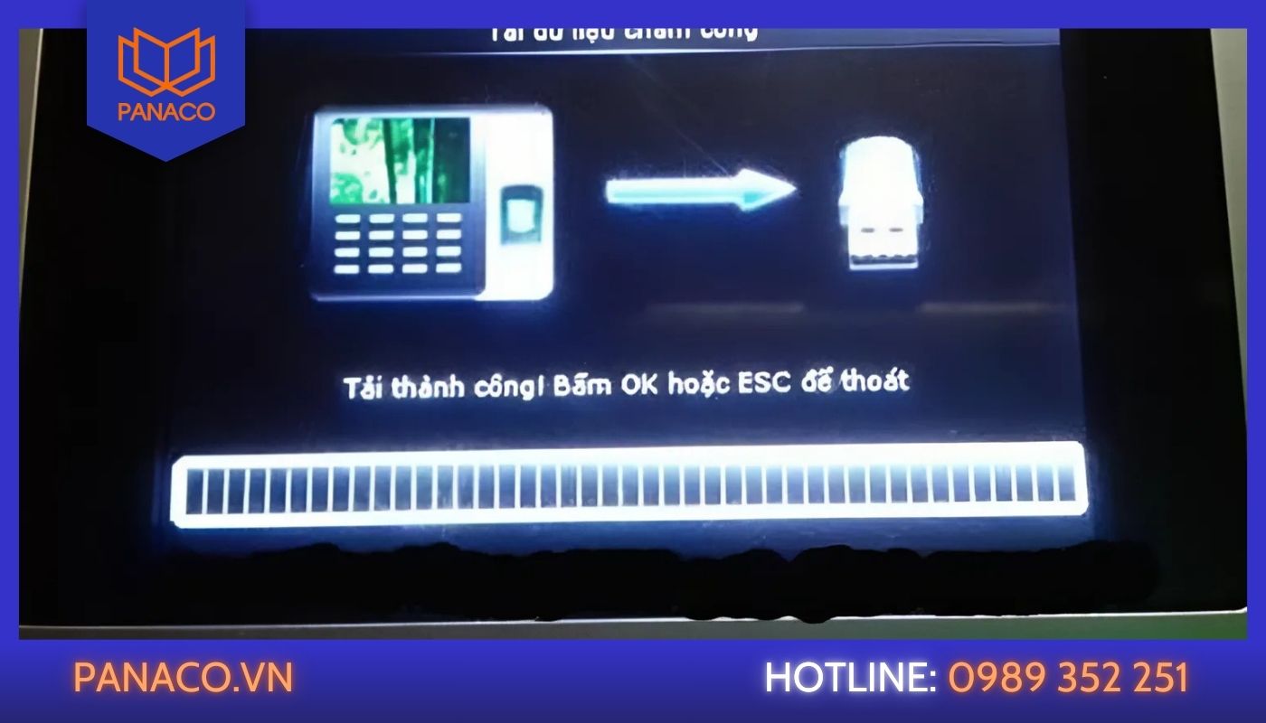 Xuất dữ liệu từ máy chấm công ra Excel qua USB