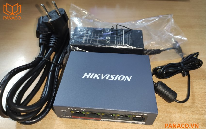 Box switch POE Hikvision DS-3E0105P-E/M