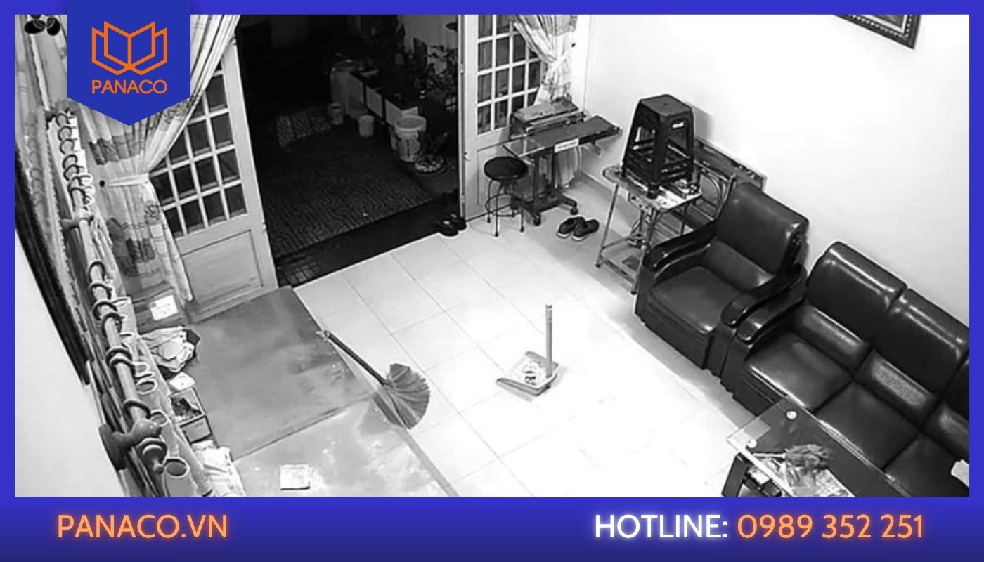 Camera Ezviz bị mất màu nếu hình ảnh hiển thị chỉ còn đen trắng, không có màu sắc như bình thường