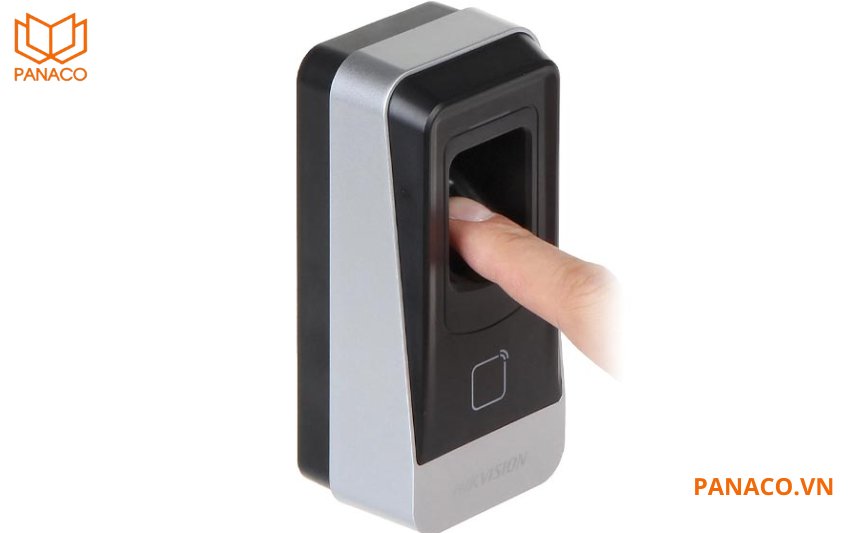 DS-K1201MF lưu trữ đến 5.000 dấu vân tay