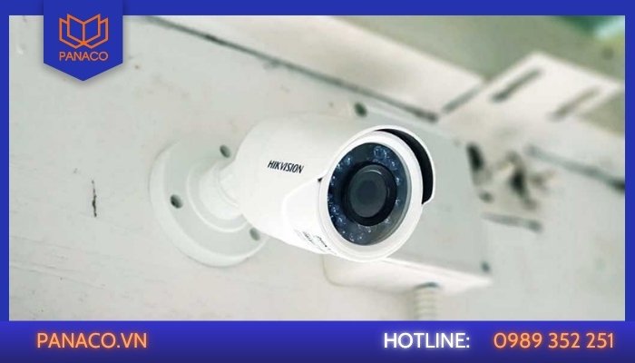 Chỉnh sửa lại hướng lắp đặt camera để khắc phục tình trạng ngược màn hình