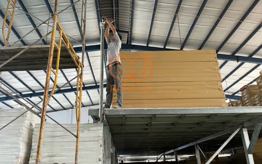 Đội ngũ kỹ sư khảo sát, đo đạc chi tiết từng khu vực trọng điểm