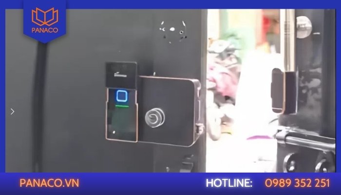 Khóa vân tay cho cửa sắt hoặc cửa thép