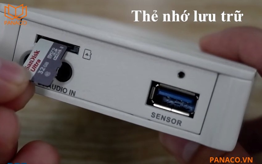 DH-IPC-HUM8241-E1-L1 tích hợp khe cắm thẻ nhớ 256GB