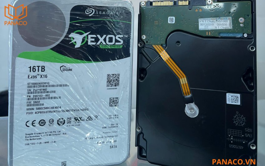 DHI-NVR5232-16P-EI hỗ trợ 2 ổ cứng dung lượng mỗi ổ 16TB