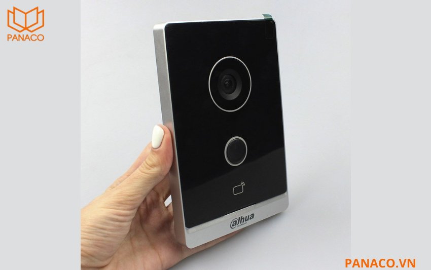 Dahua DHI-VTO2211G-WP-S2 được chế tạo từ chất liệu nhựa chất lượng cao và đạt chuẩn IP65