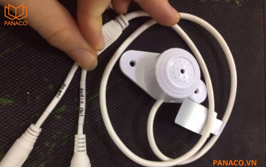 Dahua HAP100 có kích thước chỉ 63mm x 30mm x 22mm và trọng lượng 34g