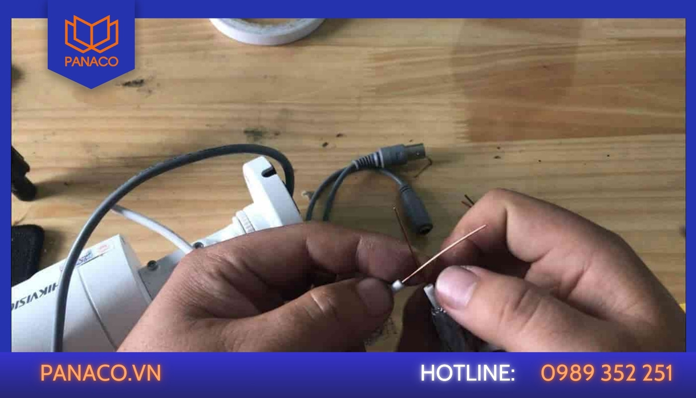 Dây tín hiệu bị đứt, lỏng hoặc suy hao