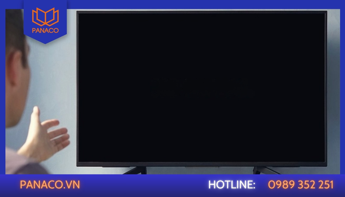 Màn hình tivi đen hoàn toàn, không hiển thị hình ảnh