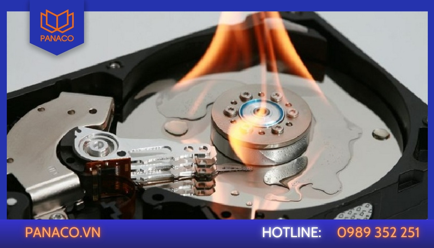 Ổ cứng bị lỗi hoặc bị treo trong quá trình khởi động