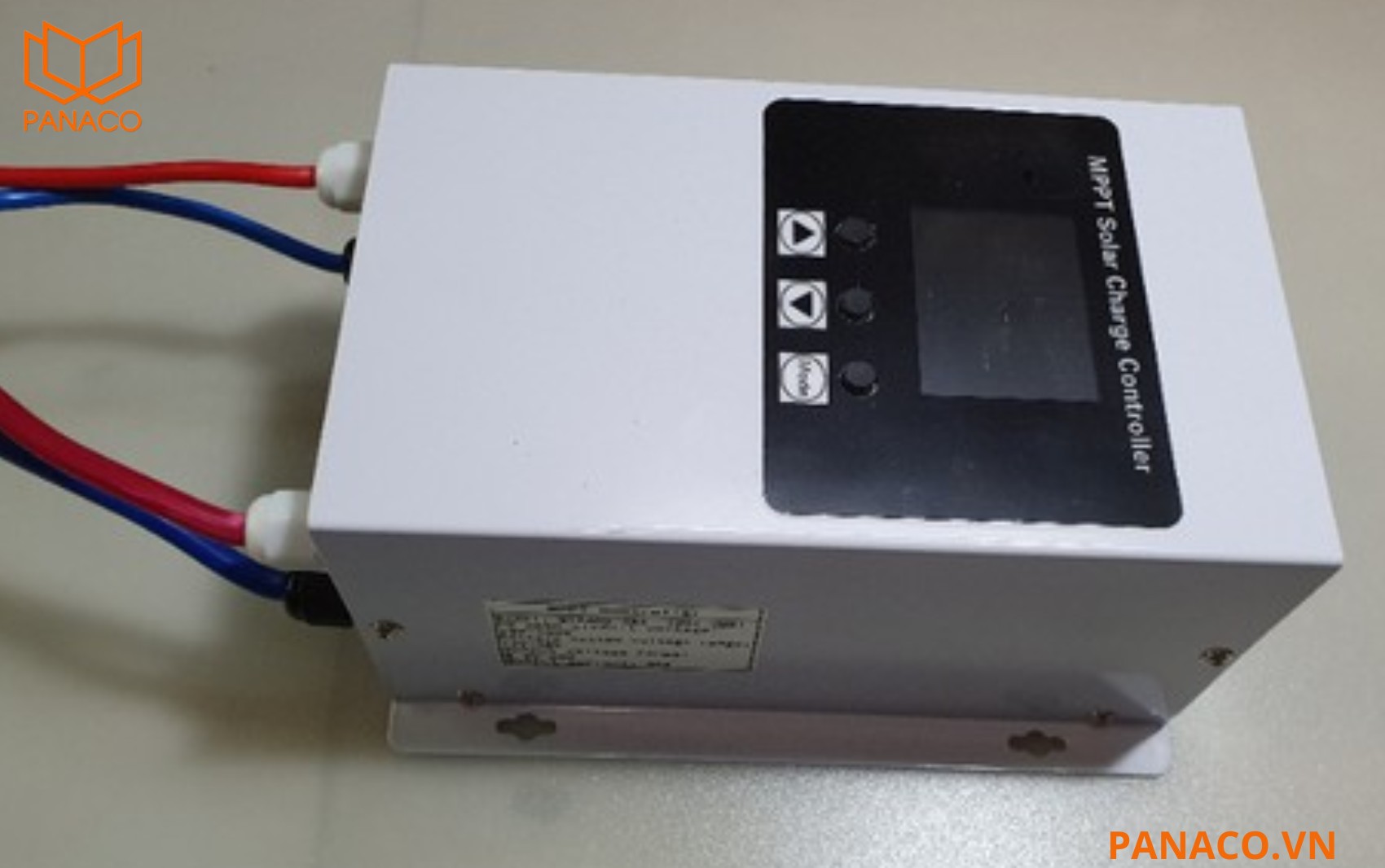 Bộ điều khiển sạc MPPT thông minh tối ưu hóa năng lượng