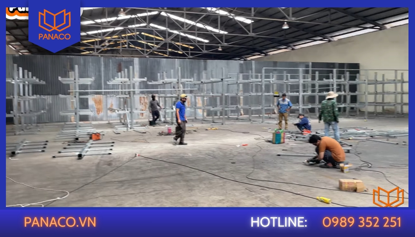 Đội ngũ kỹ thuật Panaco tiến hành khảo sát toàn bộ mặt bằng kho vận Bình Minh