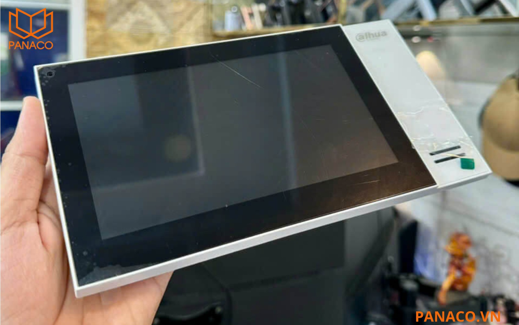 DHI-VTH2421FW-P hỗ trợ đàm thoại 2 chiều thông minh