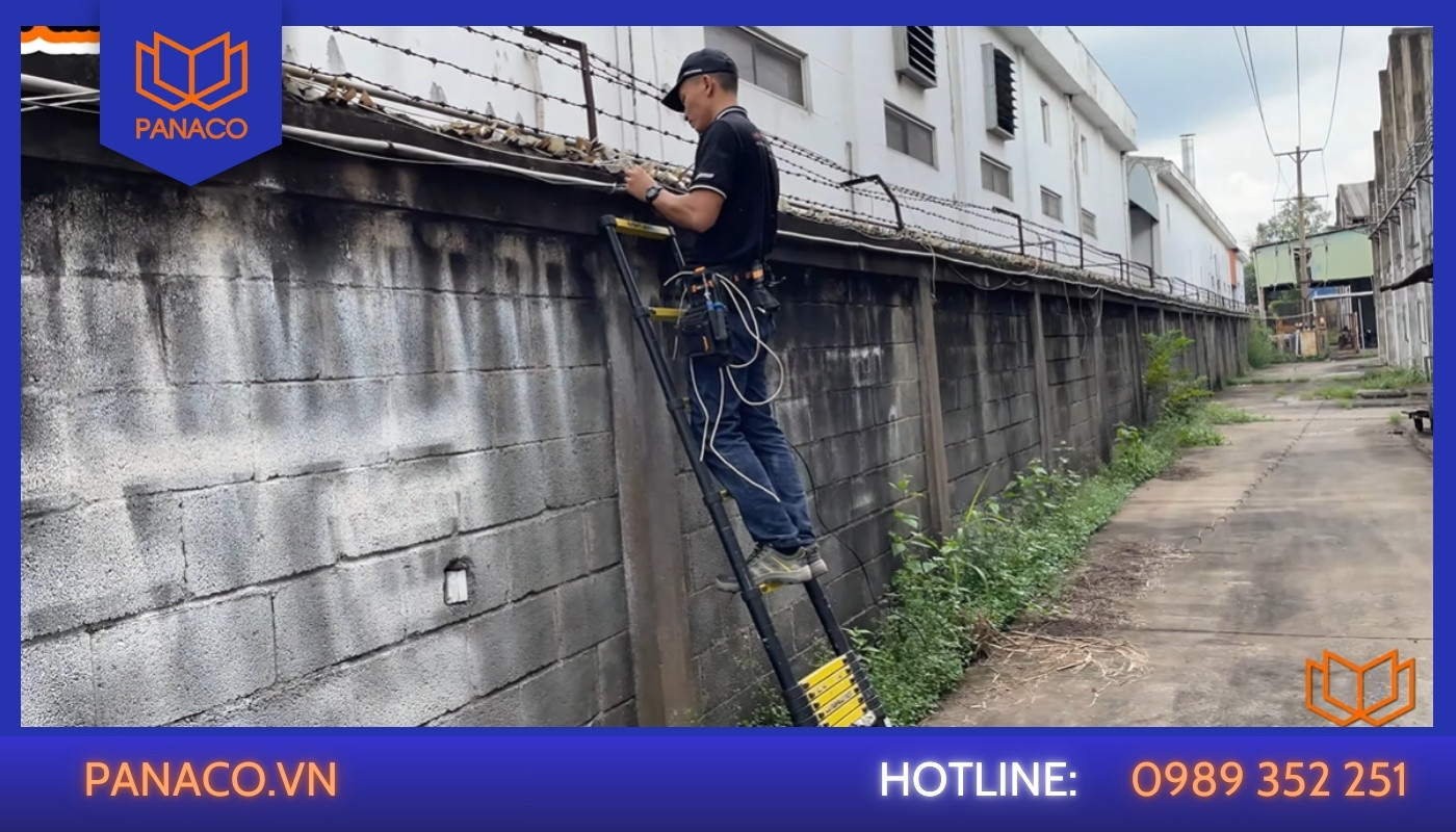 Đội ngũ kỹ thuật đi dây cáp quang