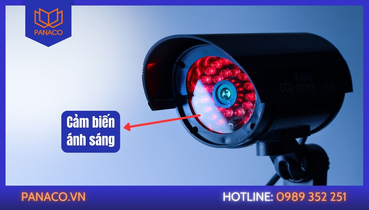 Cảm biến ánh sáng bị hỏng khiến camera gặp lỗi hồng ngoại ban đêm
