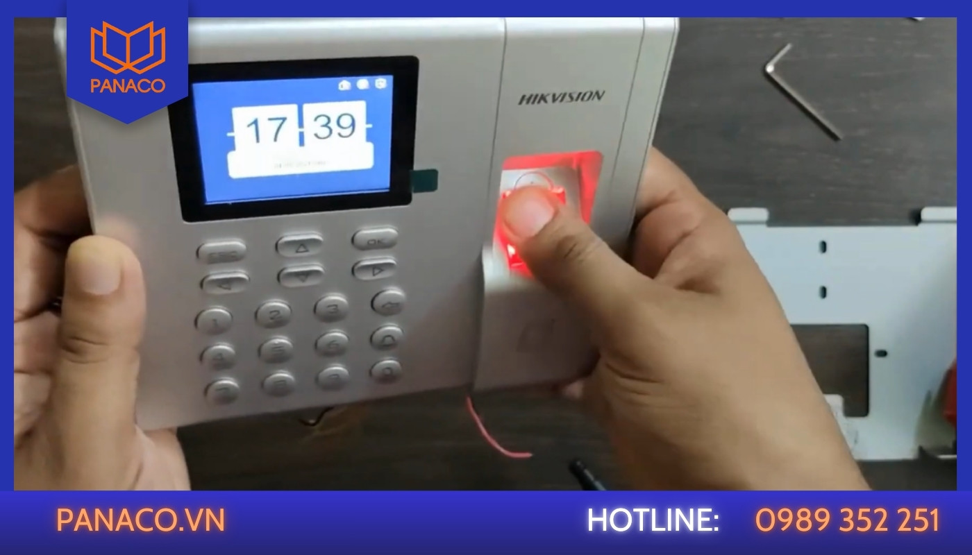 Sửa máy chấm công Hikvision không nhận vân tay