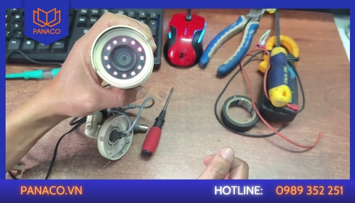 Camera ban đêm tối đen (Hỏng hồng ngoại)