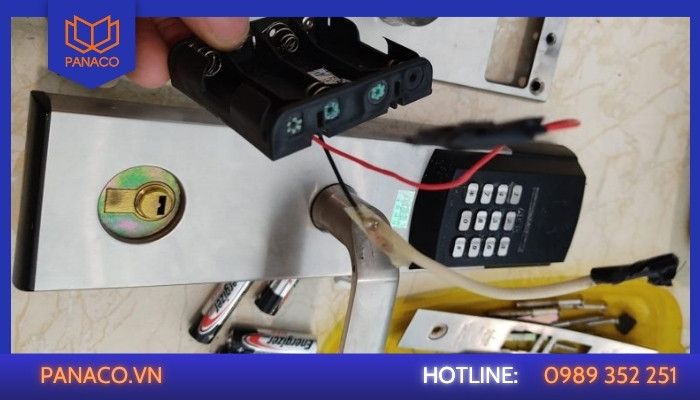 Dịch vụ sửa khóa vân tay Biên Hòa - Đồng Nai giá tốt chuyên nghiệp