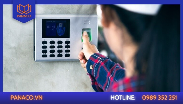 Hệ thống chấm công vân tay