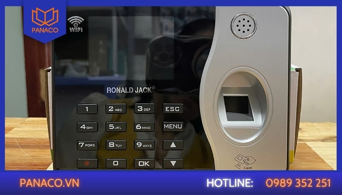 Nguyên nhân máy chấm công Ronald Jack không đăng ký được vân tay