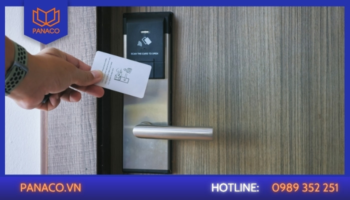 Sửa khóa thẻ từ