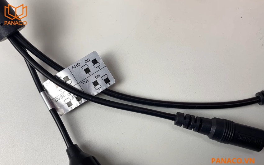 Khả năng tương thích linh hoạt nhờ hỗ trợ 4 chế độ CVI, TVI, AHD và Analog
