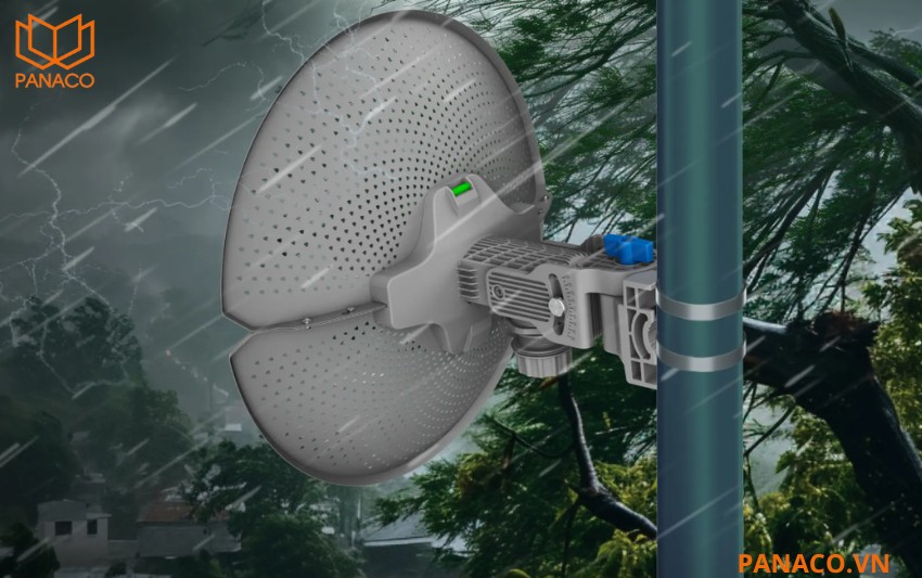 RG-AirMetro460F đạt tiêu chuẩn IP65 với khả năng chống bụi và chống nước
