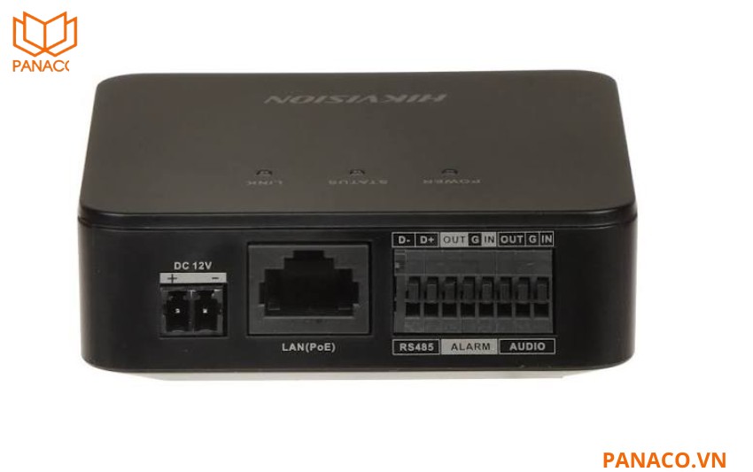 DS-2CD6425G1-10 trang bị hệ thống cổng Alarm với 1 đầu vào và 1 đầu ra