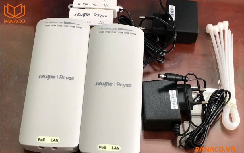 Hộp sản phẩm Bộ bắn điểm Wifi ngoài trời Ruijie Reyee RG-EST100-E