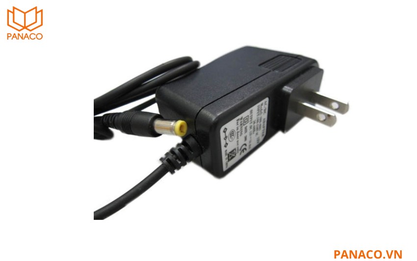 RG-ES105GD sử dụng nguồn DC 5V/600mA với mức tiêu thụ điện thấp