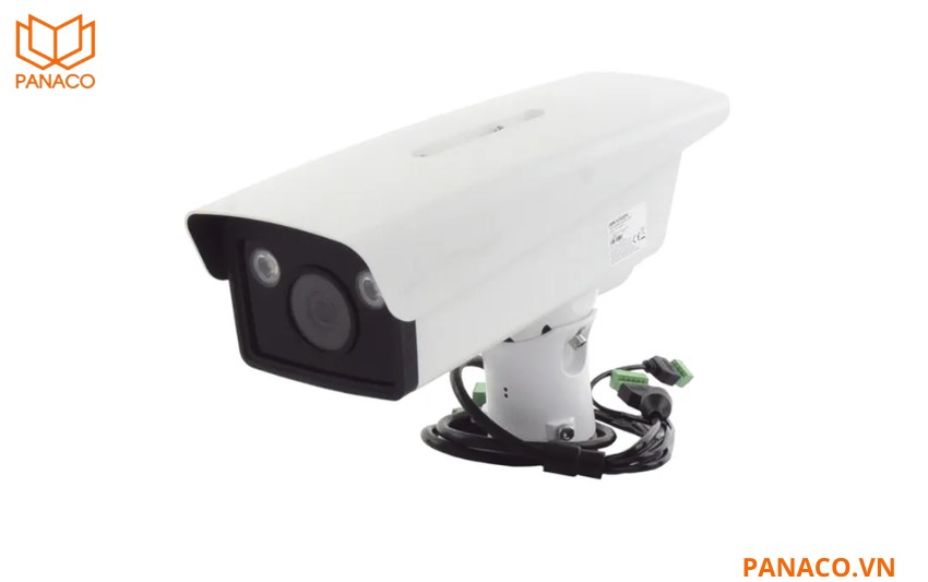 DS-TCG405-E thiết kế ống kính varifocal với tiêu cự thay đổi