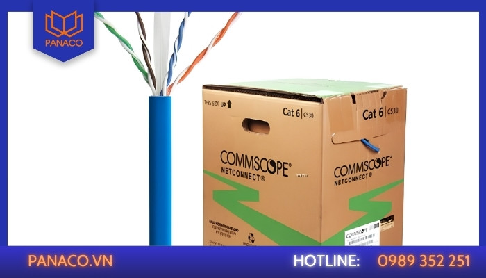 Logo CommScope được in sắc nét, đúng kiểu chữ của nhà sản xuất.