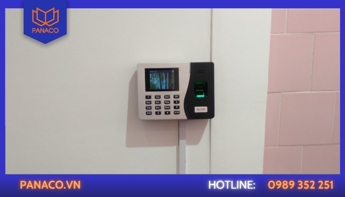 Lắp máy chấm công thực tế tại Công ty TNHH May Mặc Rehong Việt Nam – Tây Ninh
