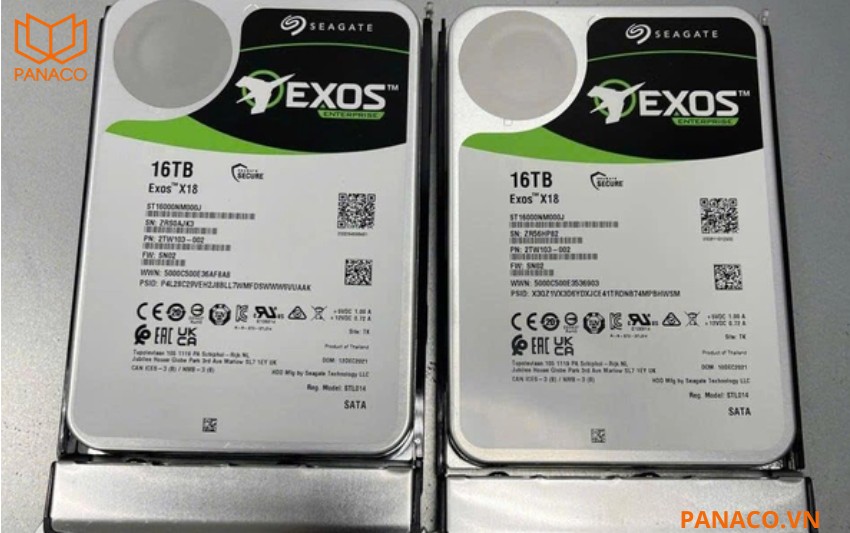 DS-7732NXI-K4_Vpro thiết kế khe cắm ổ cứng dung lượng 64TB